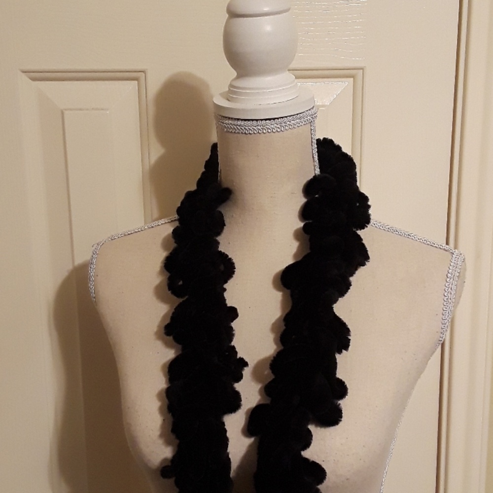 Winter Scarf - Picture 2 of 6